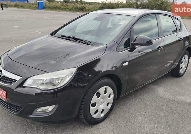 Чорний Опель Астра, об'ємом двигуна 1.6 л та пробігом 174 тис. км за 7300 $, фото 2 на Automoto.ua
