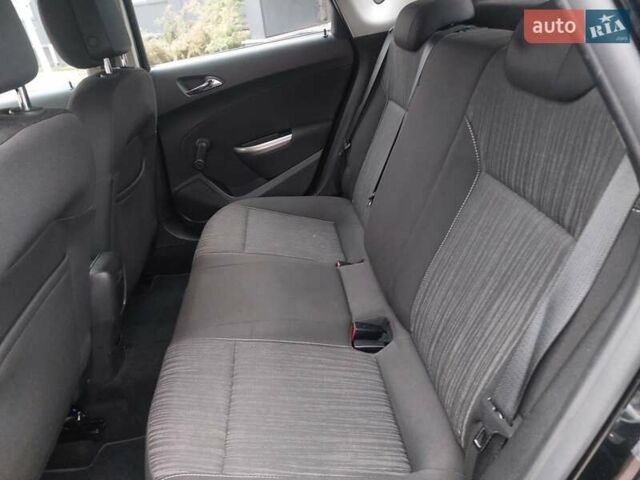 Черный Опель Астра, объемом двигателя 1.6 л и пробегом 133 тыс. км за 8500 $, фото 14 на Automoto.ua