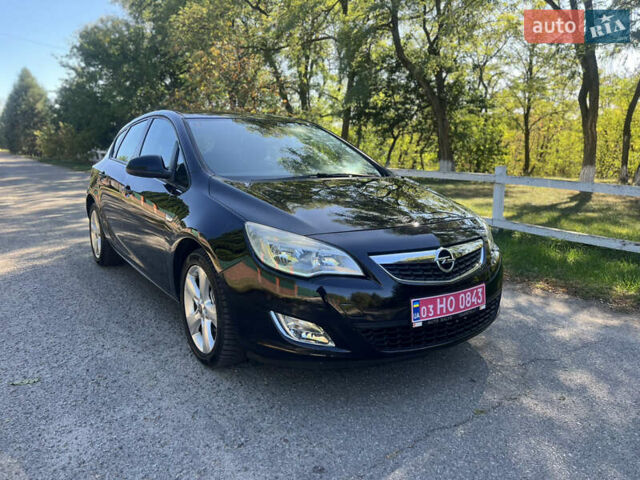 Черный Опель Астра, объемом двигателя 1.6 л и пробегом 184 тыс. км за 6000 $, фото 3 на Automoto.ua