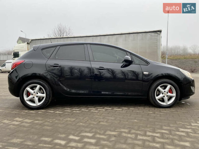 Чорний Опель Астра, об'ємом двигуна 1.69 л та пробігом 239 тис. км за 5777 $, фото 11 на Automoto.ua