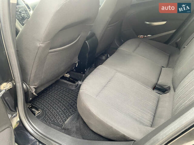 Опель Астра 2010 у Коропе на Automoto.ua Чорний Опель Астра, об'ємом двигуна 1.36 л та пробігом 220 тис. км за 6200 $, фото 19 на Automoto.ua