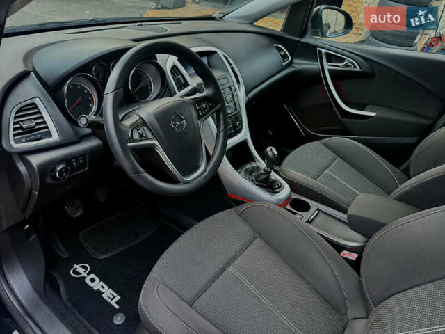 Опель Астра 2010 в Ровно на Automoto.ua Черный Опель Астра, объемом двигателя 1.4 л и пробегом 147 тыс. км за 6499 $, фото 12 на Automoto.ua