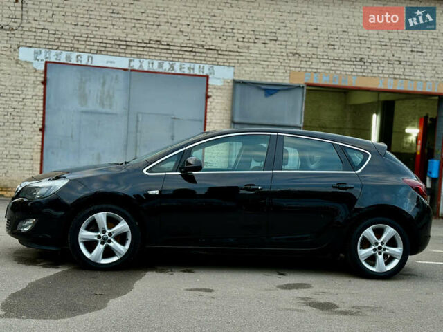 Опель Астра 2010 в Ровно на Automoto.ua Черный Опель Астра, объемом двигателя 1.4 л и пробегом 147 тыс. км за 6499 $, фото 10 на Automoto.ua