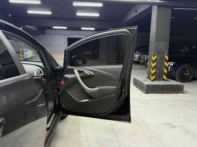 Черный Опель Астра, объемом двигателя 1.6 л и пробегом 180 тыс. км за 7700 $, фото 19 на Automoto.ua