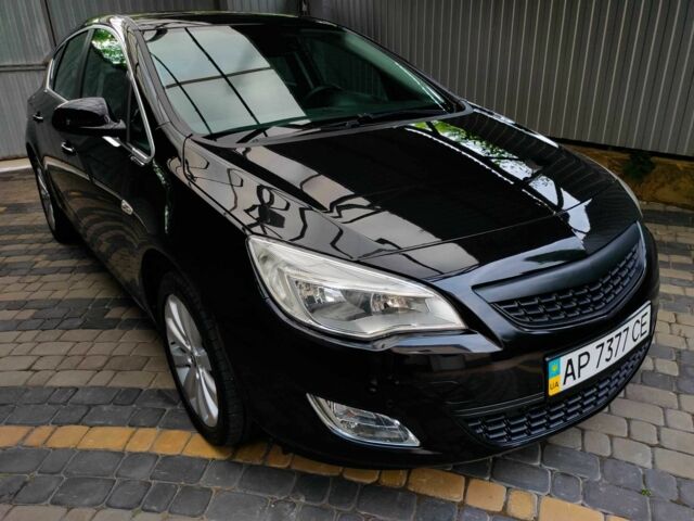 Чорний Опель Астра, об'ємом двигуна 1.4 л та пробігом 250 тис. км за 7000 $, фото 9 на Automoto.ua