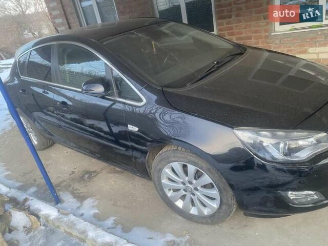 Черный Опель Астра, объемом двигателя 1.36 л и пробегом 210 тыс. км за 6500 $, фото 1 на Automoto.ua