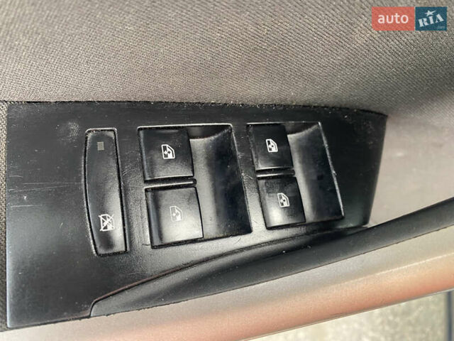 Опель Астра 2010 у Коропе на Automoto.ua Чорний Опель Астра, об'ємом двигуна 1.36 л та пробігом 220 тис. км за 6200 $, фото 14 на Automoto.ua