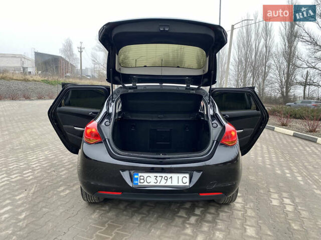 Чорний Опель Астра, об'ємом двигуна 1.69 л та пробігом 239 тис. км за 5777 $, фото 32 на Automoto.ua