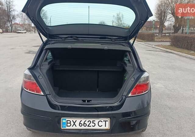 Чорний Опель Астра, об'ємом двигуна 1.3 л та пробігом 205 тис. км за 5800 $, фото 6 на Automoto.ua
