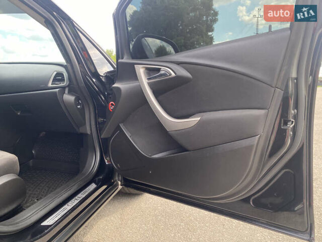 Опель Астра 2010 у Коропе на Automoto.ua Чорний Опель Астра, об'ємом двигуна 1.36 л та пробігом 220 тис. км за 6200 $, фото 12 на Automoto.ua