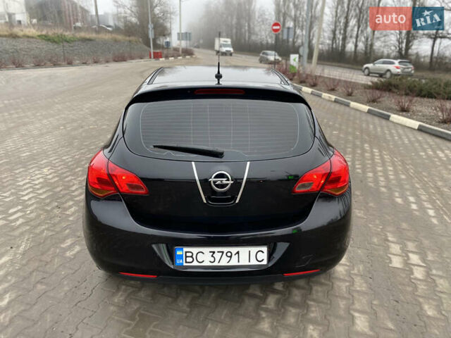 Чорний Опель Астра, об'ємом двигуна 1.69 л та пробігом 239 тис. км за 5777 $, фото 8 на Automoto.ua