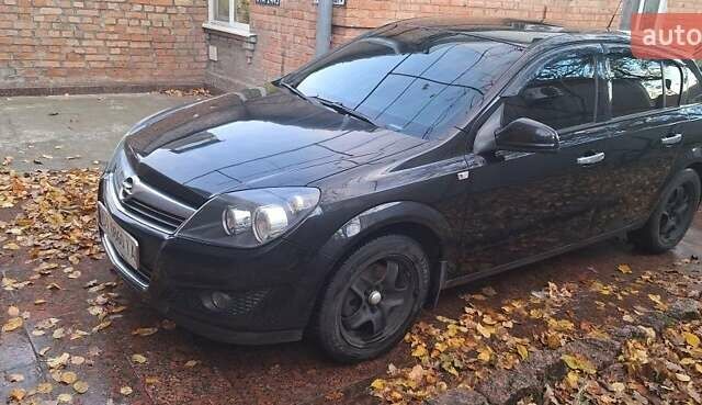 Чорний Опель Астра, об'ємом двигуна 1.4 л та пробігом 173 тис. км за 5500 $, фото 4 на Automoto.ua