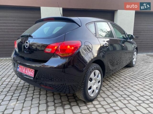 Черный Опель Астра, объемом двигателя 1.6 л и пробегом 176 тыс. км за 6799 $, фото 8 на Automoto.ua