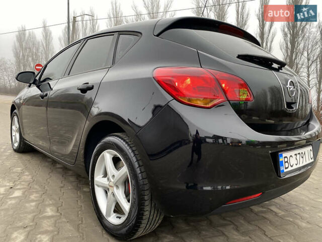 Чорний Опель Астра, об'ємом двигуна 1.69 л та пробігом 239 тис. км за 5777 $, фото 26 на Automoto.ua