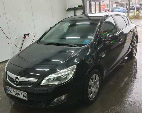 Чорний Опель Астра, об'ємом двигуна 1.3 л та пробігом 258 тис. км за 5300 $, фото 8 на Automoto.ua