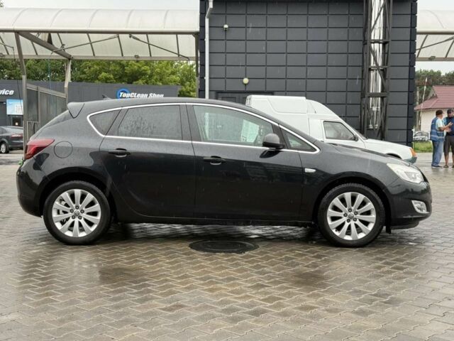 Черный Опель Астра, объемом двигателя 1.4 л и пробегом 255 тыс. км за 5700 $, фото 13 на Automoto.ua