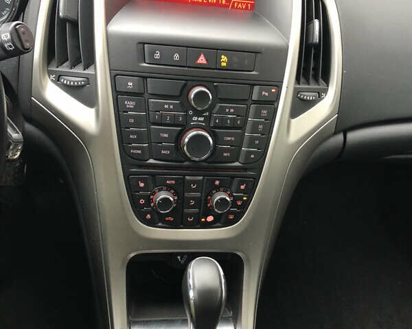 Чорний Опель Астра, об'ємом двигуна 1.6 л та пробігом 155 тис. км за 8350 $, фото 30 на Automoto.ua