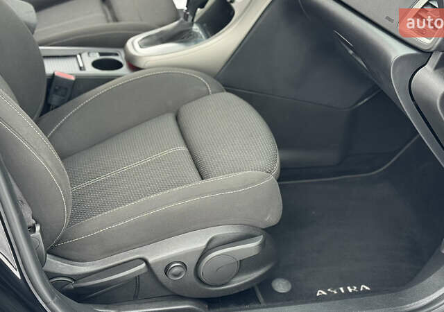 Чорний Опель Астра, об'ємом двигуна 0 л та пробігом 169 тис. км за 7950 $, фото 31 на Automoto.ua