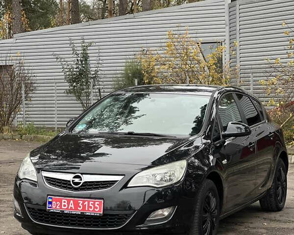 Черный Опель Астра, объемом двигателя 1.6 л и пробегом 174 тыс. км за 7500 $, фото 2 на Automoto.ua