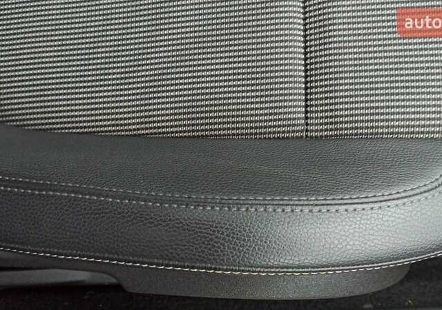 Черный Опель Астра, объемом двигателя 1.4 л и пробегом 157 тыс. км за 7200 $, фото 54 на Automoto.ua