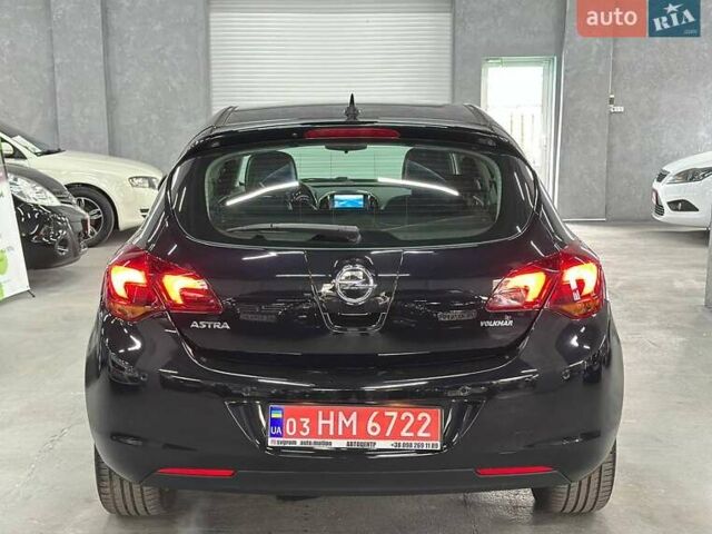 Черный Опель Астра, объемом двигателя 1.6 л и пробегом 173 тыс. км за 8799 $, фото 5 на Automoto.ua