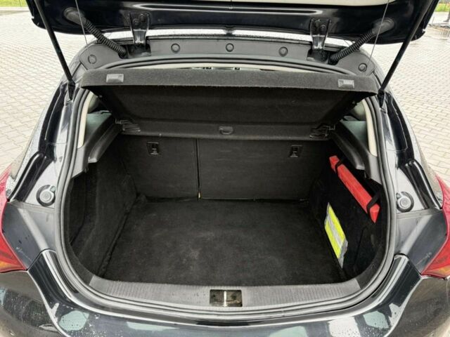 Черный Опель Астра, объемом двигателя 1.4 л и пробегом 255 тыс. км за 5700 $, фото 7 на Automoto.ua