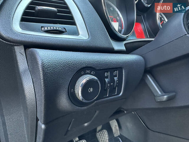 Чорний Опель Астра, об'ємом двигуна 1.7 л та пробігом 295 тис. км за 5999 $, фото 20 на Automoto.ua