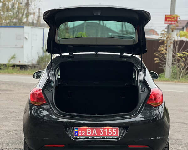 Черный Опель Астра, объемом двигателя 1.6 л и пробегом 174 тыс. км за 7500 $, фото 37 на Automoto.ua