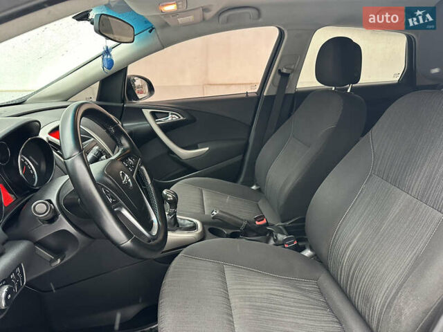 Чорний Опель Астра, об'ємом двигуна 1.7 л та пробігом 295 тис. км за 6499 $, фото 28 на Automoto.ua