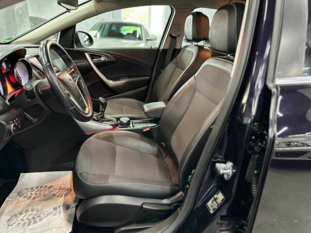 Черный Опель Астра, объемом двигателя 1.6 л и пробегом 173 тыс. км за 8799 $, фото 11 на Automoto.ua