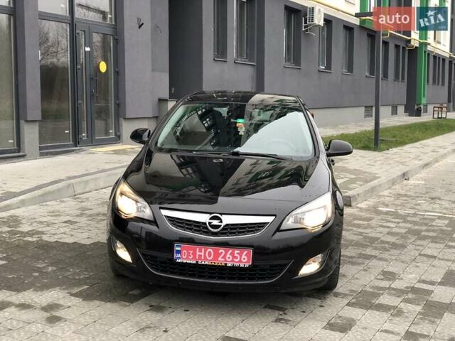 Черный Опель Астра, объемом двигателя 1.6 л и пробегом 138 тыс. км за 8990 $, фото 13 на Automoto.ua