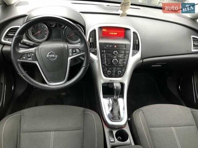 Черный Опель Астра, объемом двигателя 1.6 л и пробегом 138 тыс. км за 8990 $, фото 32 на Automoto.ua