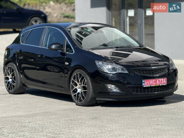 Черный Опель Астра, объемом двигателя 1.6 л и пробегом 127 тыс. км за 8950 $, фото 1 на Automoto.ua