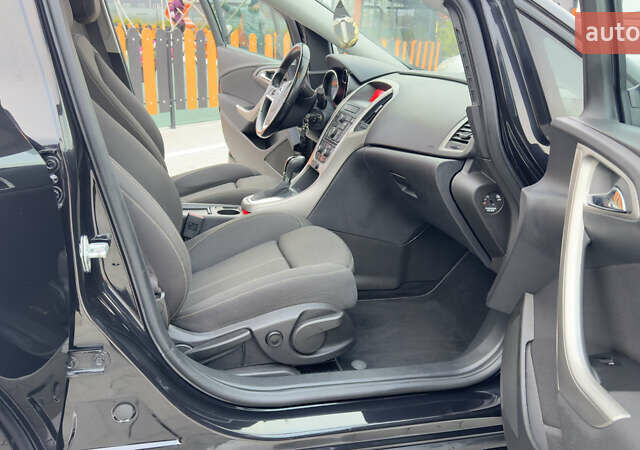 Чорний Опель Астра, об'ємом двигуна 1.4 л та пробігом 169 тис. км за 8150 $, фото 73 на Automoto.ua