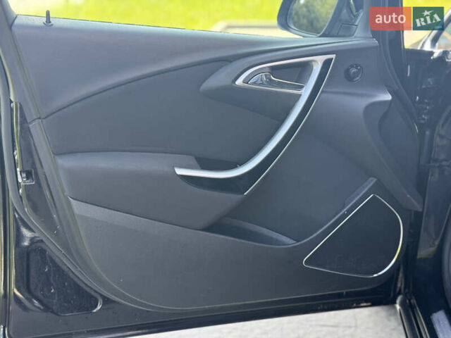 Черный Опель Астра, объемом двигателя 1.6 л и пробегом 127 тыс. км за 8950 $, фото 21 на Automoto.ua