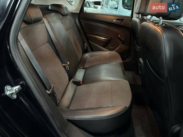 Черный Опель Астра, объемом двигателя 1.6 л и пробегом 173 тыс. км за 8799 $, фото 16 на Automoto.ua