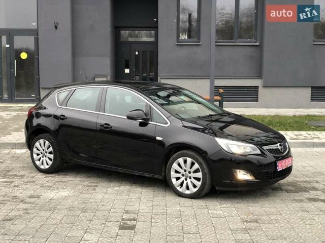 Черный Опель Астра, объемом двигателя 1.6 л и пробегом 138 тыс. км за 8990 $, фото 4 на Automoto.ua