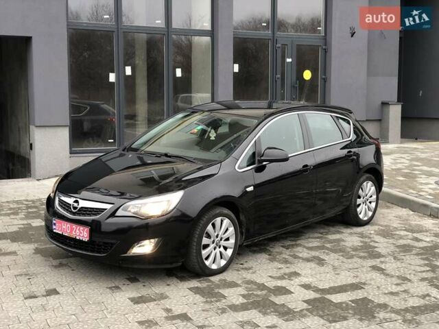 Черный Опель Астра, объемом двигателя 1.6 л и пробегом 138 тыс. км за 8990 $, фото 11 на Automoto.ua