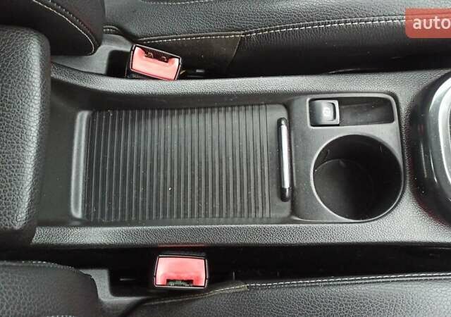 Черный Опель Астра, объемом двигателя 1.4 л и пробегом 157 тыс. км за 7200 $, фото 53 на Automoto.ua