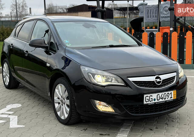Чорний Опель Астра, об'ємом двигуна 1.4 л та пробігом 169 тис. км за 8150 $, фото 3 на Automoto.ua