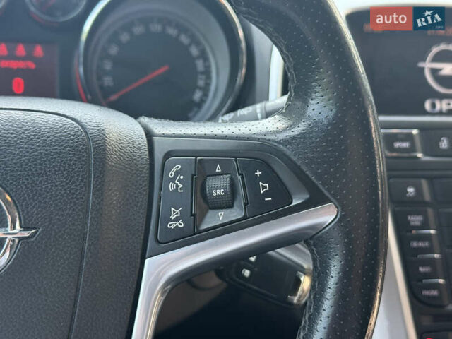 Черный Опель Астра, объемом двигателя 1.6 л и пробегом 127 тыс. км за 8950 $, фото 27 на Automoto.ua