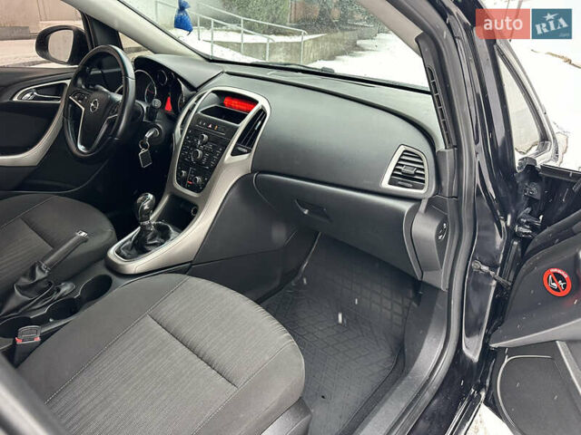 Чорний Опель Астра, об'ємом двигуна 1.7 л та пробігом 295 тис. км за 6499 $, фото 41 на Automoto.ua