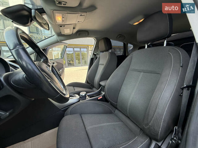 Черный Опель Астра, объемом двигателя 1.6 л и пробегом 127 тыс. км за 8950 $, фото 24 на Automoto.ua