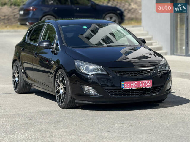 Черный Опель Астра, объемом двигателя 1.6 л и пробегом 127 тыс. км за 8950 $, фото 2 на Automoto.ua