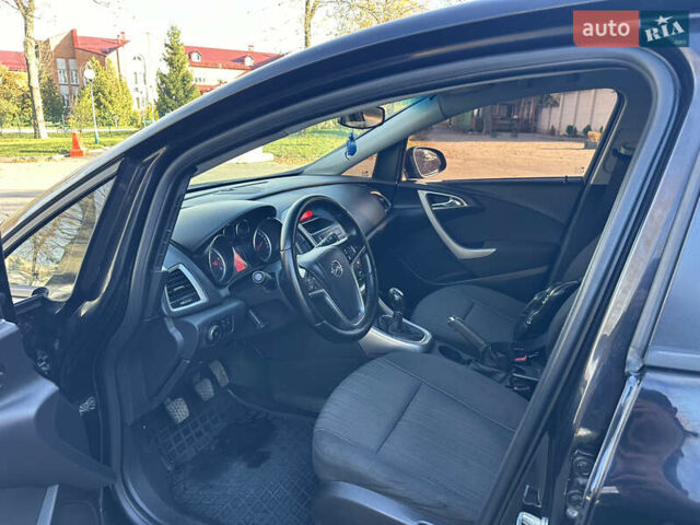 Чорний Опель Астра, об'ємом двигуна 1.7 л та пробігом 295 тис. км за 5999 $, фото 22 на Automoto.ua