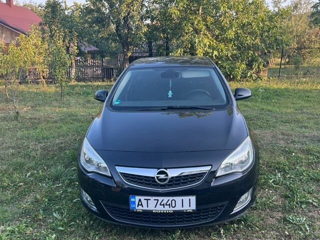 Чорний Опель Астра, об'ємом двигуна 1.6 л та пробігом 205 тис. км за 4000 $, фото 2 на Automoto.ua
