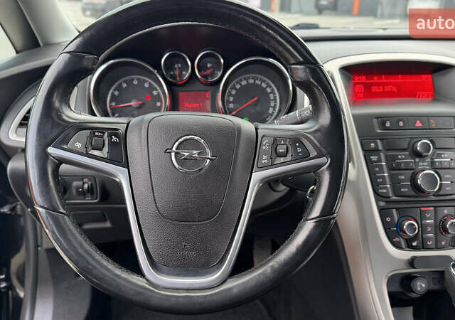 Чорний Опель Астра, об'ємом двигуна 1.4 л та пробігом 169 тис. км за 8150 $, фото 55 на Automoto.ua