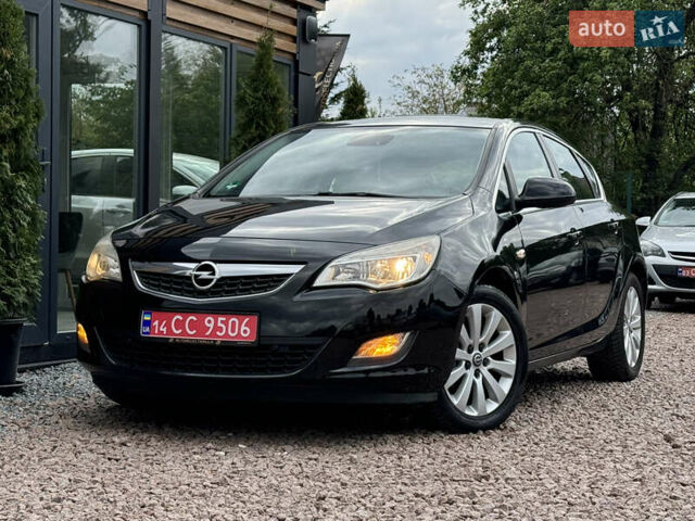 Чорний Опель Астра, об'ємом двигуна 2 л та пробігом 190 тис. км за 8490 $, фото 2 на Automoto.ua