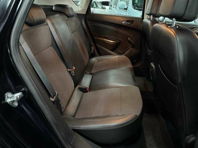 Черный Опель Астра, объемом двигателя 1.6 л и пробегом 173 тыс. км за 8799 $, фото 16 на Automoto.ua