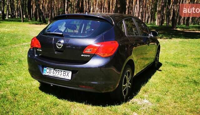 Опель Астра 2011 в Чернигове на Automoto.ua Черный Опель Астра, объемом двигателя 1.3 л и пробегом 330 тыс. км за 5200 $, фото 10 на Automoto.ua